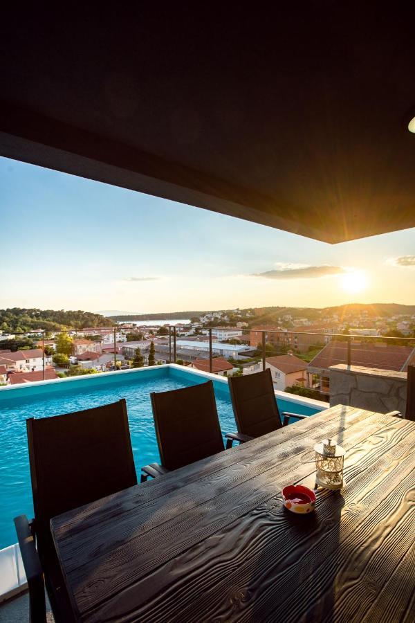 Villa Venka Rab Town Exteriör bild